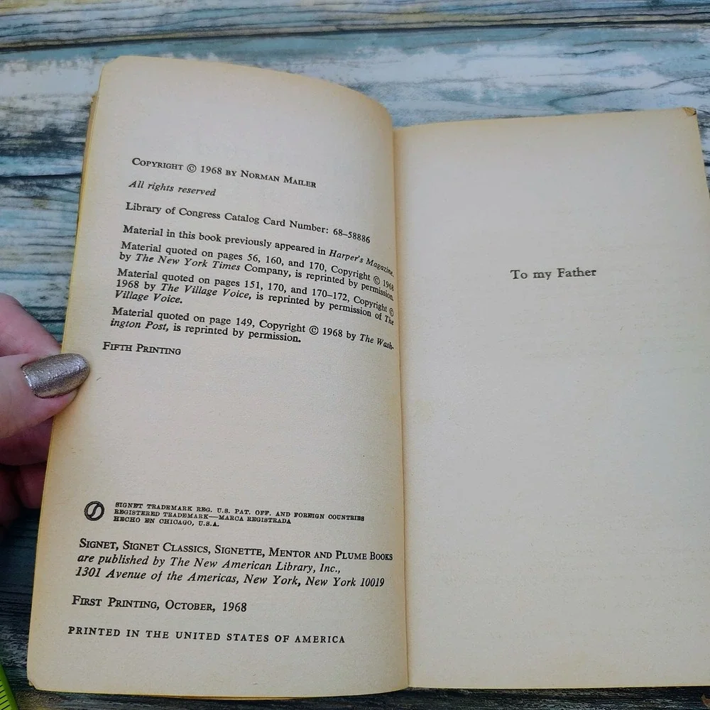Vintage Book miami siege